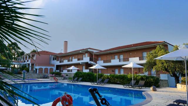 paradise kriopigi memory travel (3).jpg