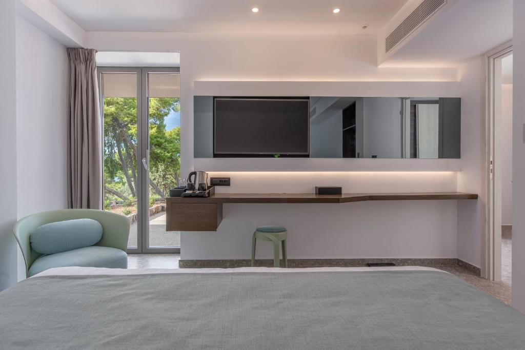 LaliBay Resort & Spa Aegina, Eginitisa – Perdika, Grčka