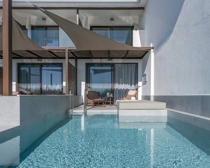 Aristoteles Holiday Resort & Spa, Uranopolis, Grčka — Double Room Deluxe with Private Pool Garden View