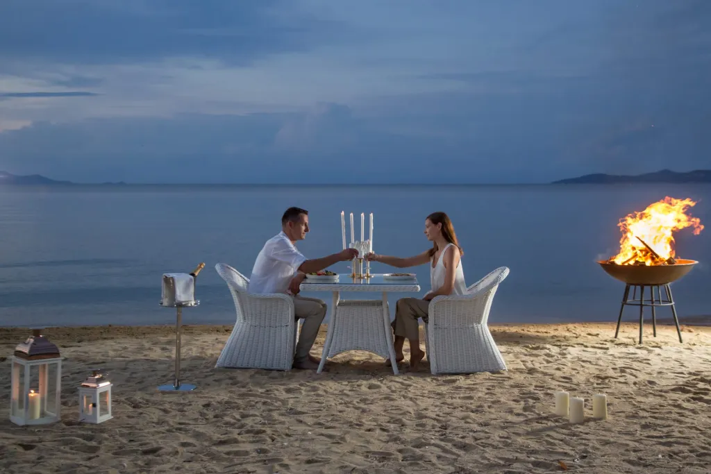 Avaton Luxury Beach Resort - Relais & Chateaux, Nea Roda, Grčka — plaža