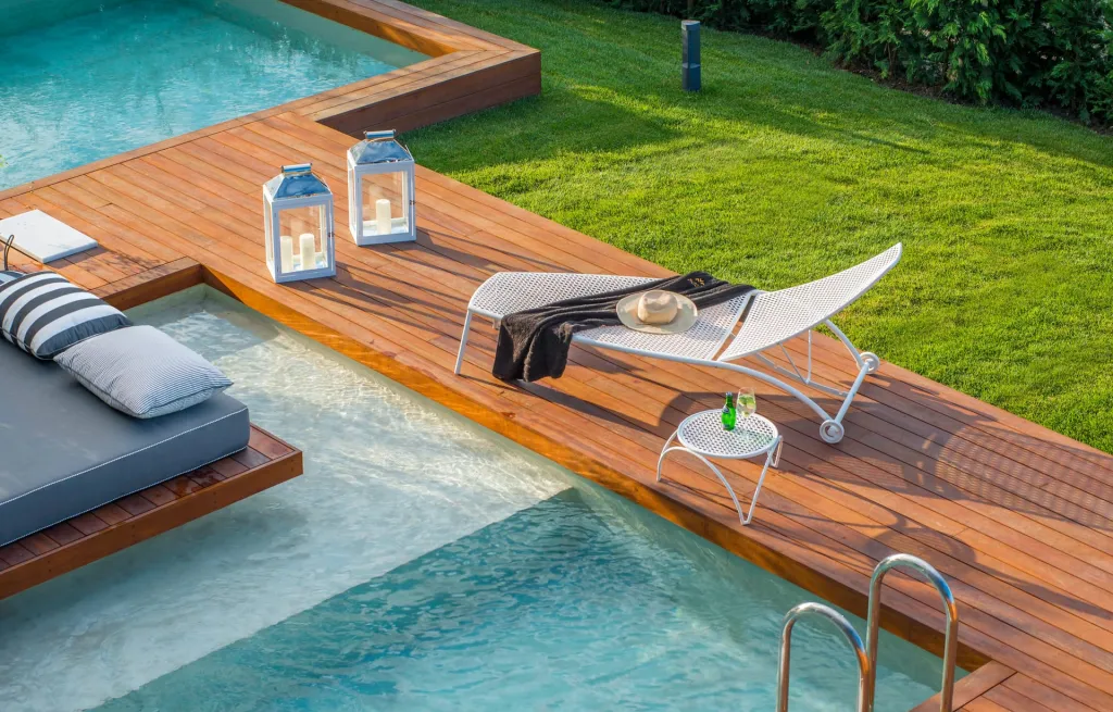 Avaton Luxury Beach Resort - Relais & Chateaux, Nea Roda, Grčka — plaža