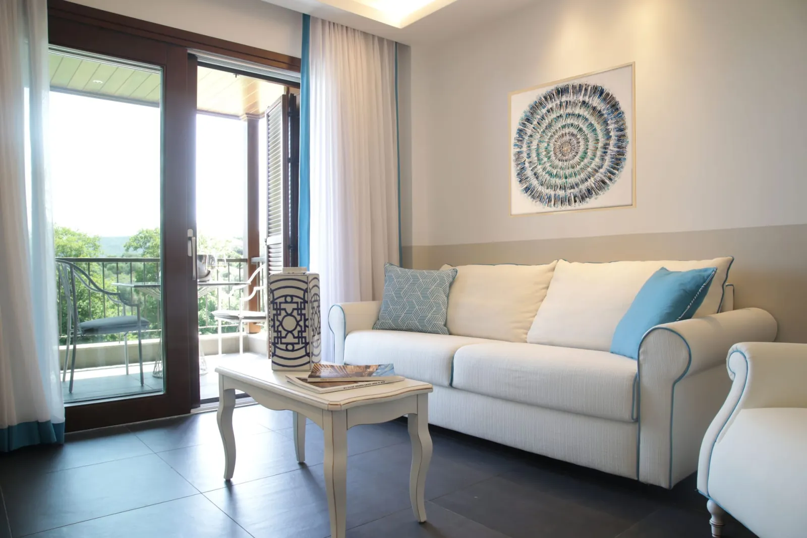 Avaton Luxury Beach Resort - Relais & Chateaux, Nea Roda, Grčka — One Bedroom Suite with Sea View - 2 adults 2 children  - 60 s.m