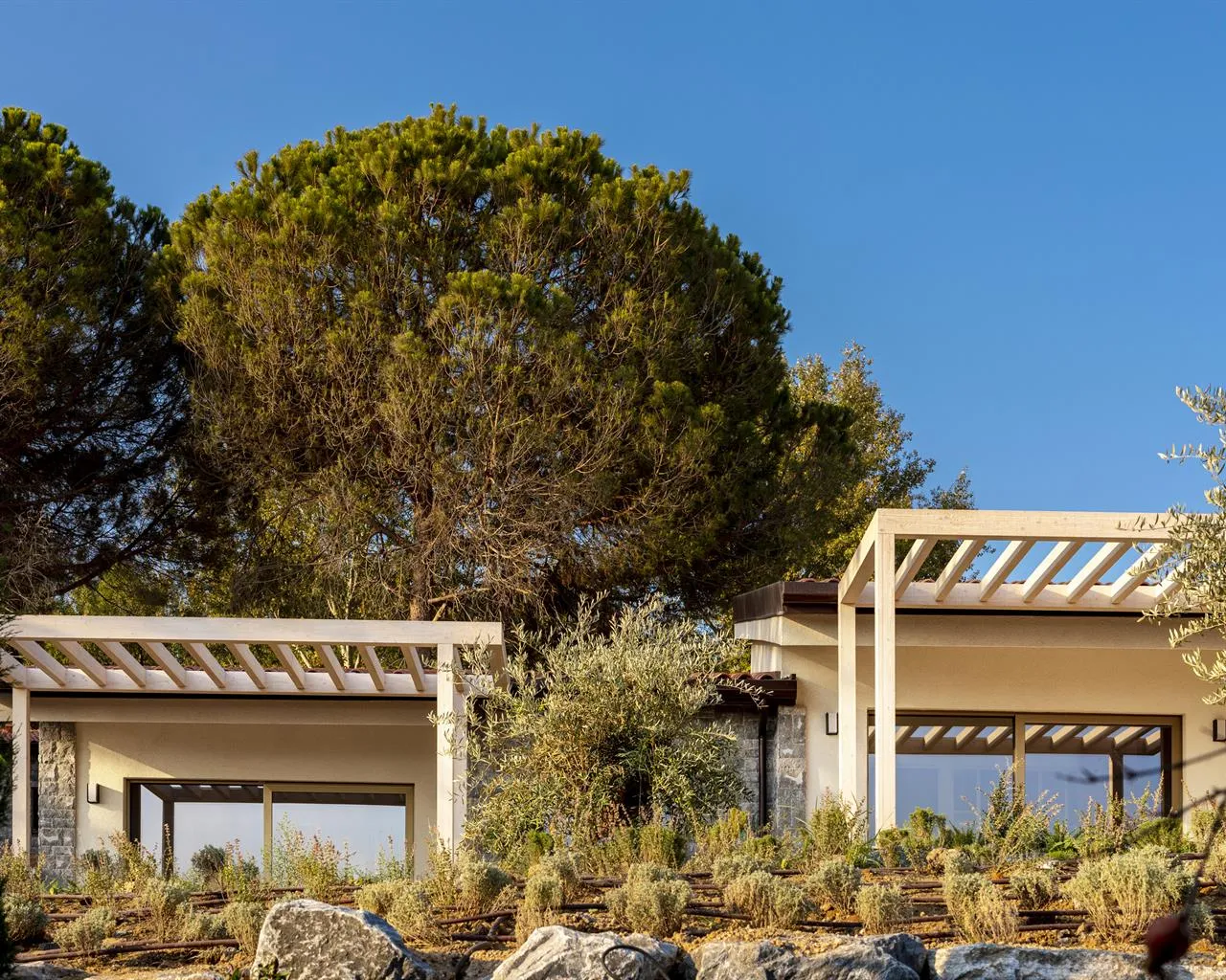 Mount Athos Resort, Jerisos, Grčka — Bungalow Mediterranean Sea View