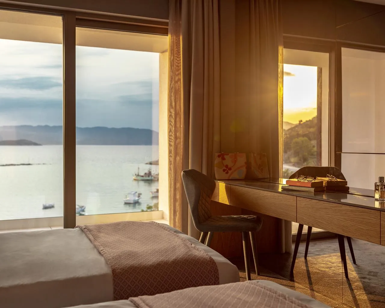 Mount Athos Resort, Jerisos, Grčka — Double Room Standard Port Sea View