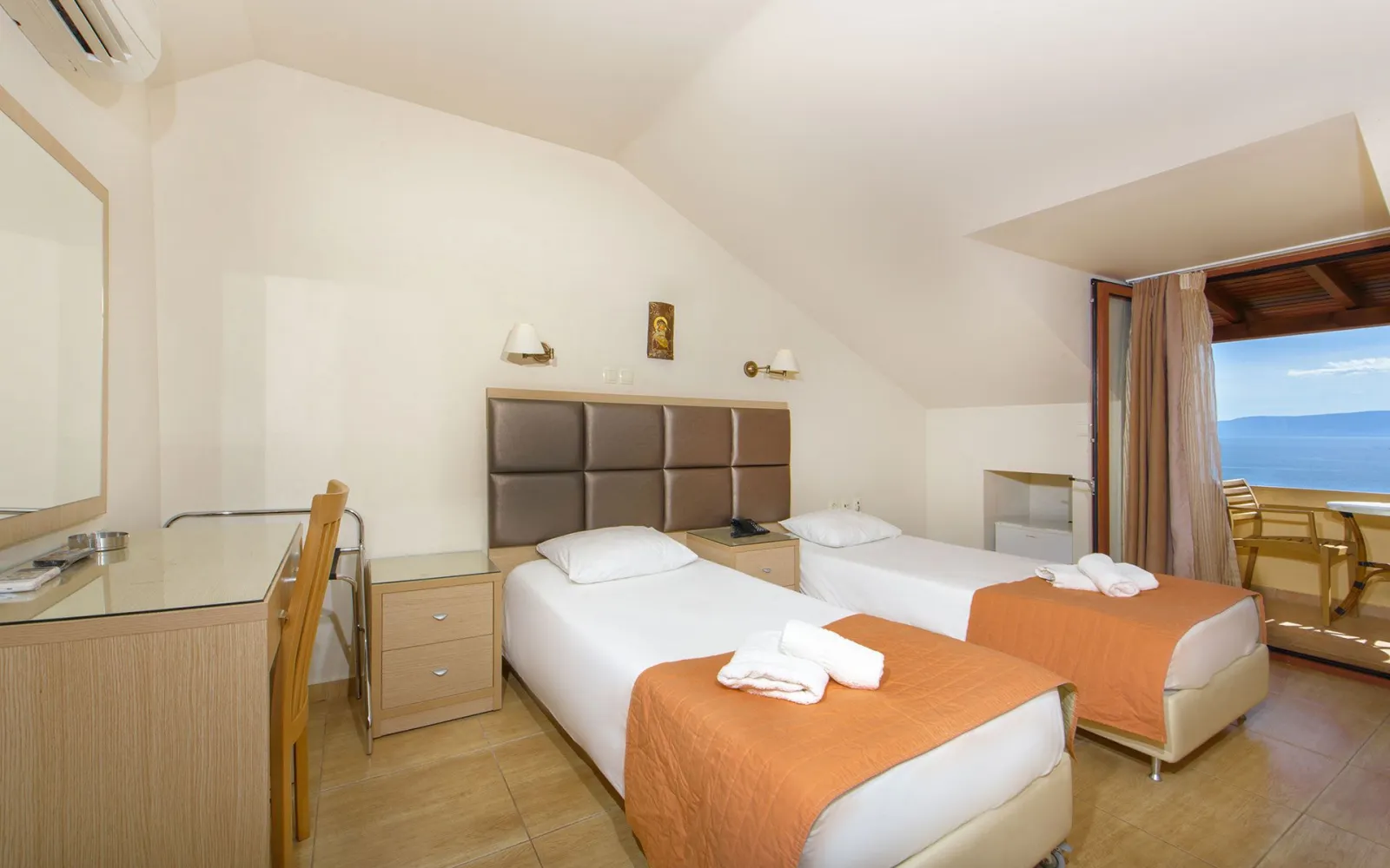 Ouranoupolis Princess, Uranopolis, Grčka — Twin Room Sea View