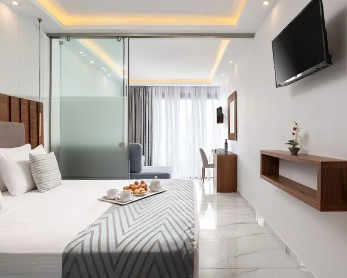 4U Boutique Hotel, Metamorfozis, Grčka — Suite with Balcony