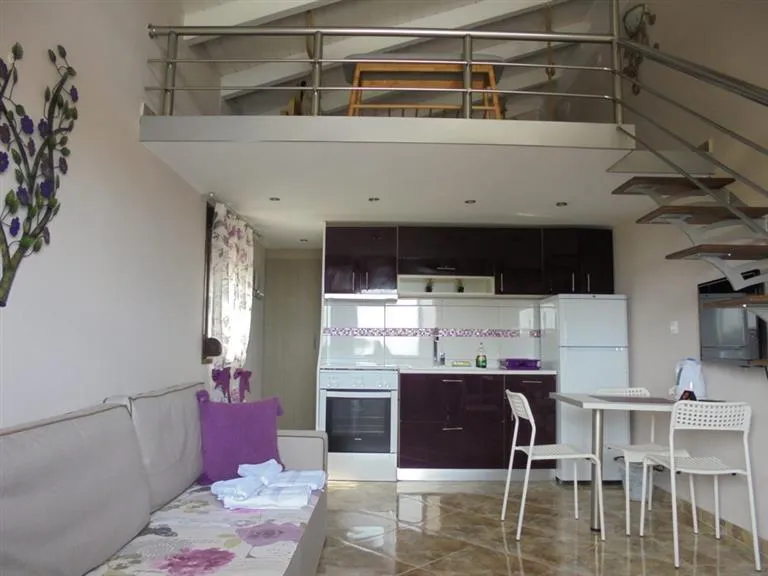 Simon King Hotel, Vurvuru, Grčka — Duplex Apartment
