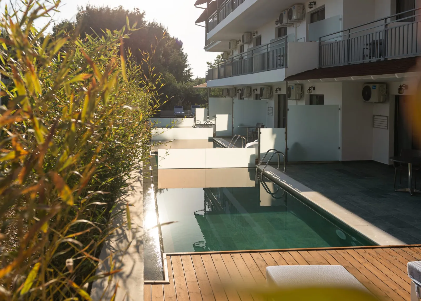 Philoxenia Hotel, Psakudia, Grčka — Suite Private Pool
