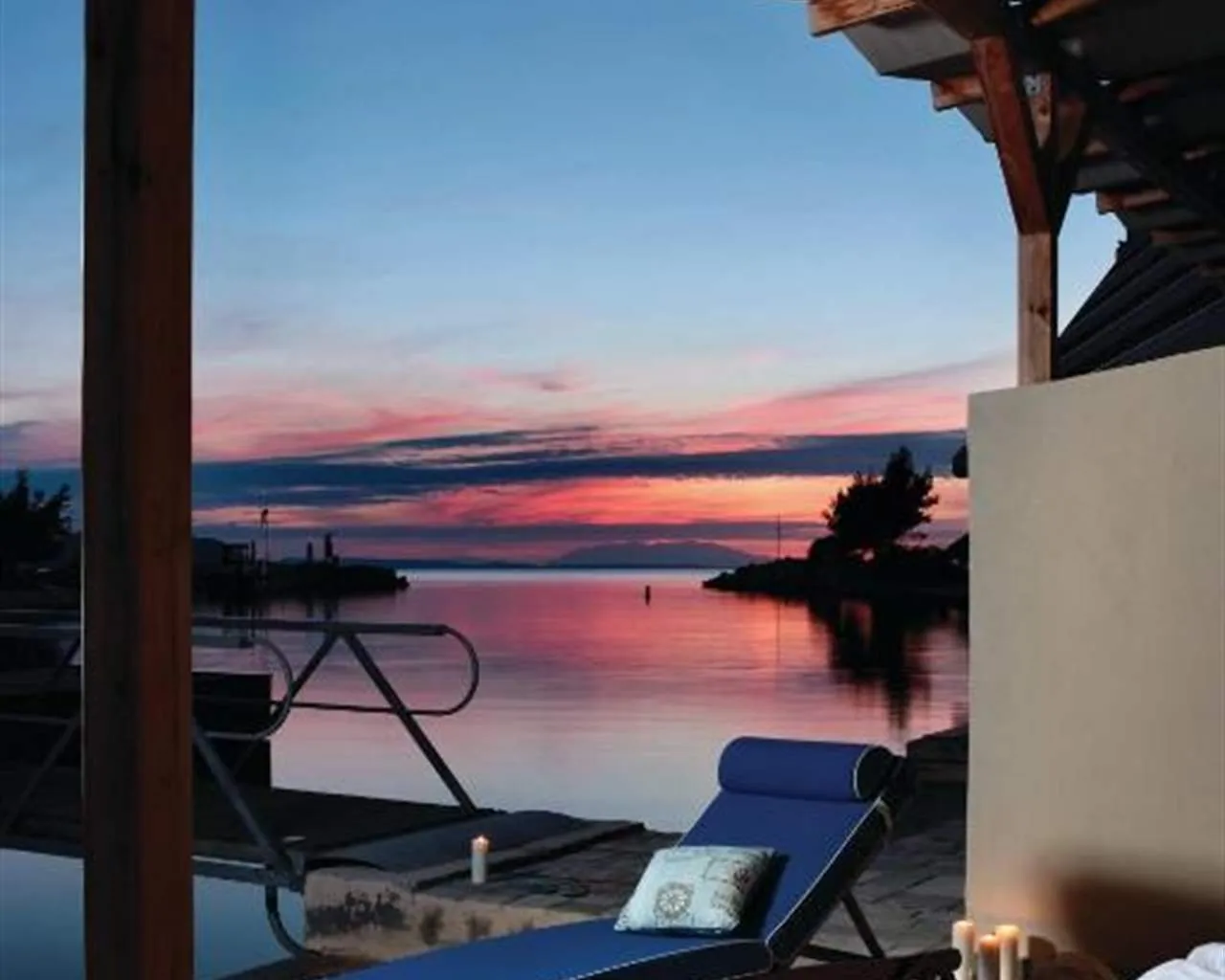 Porto Carras Grand Resort Meliton Hotel, Neos Marmaras, Grčka — Suite Captain Marina Front