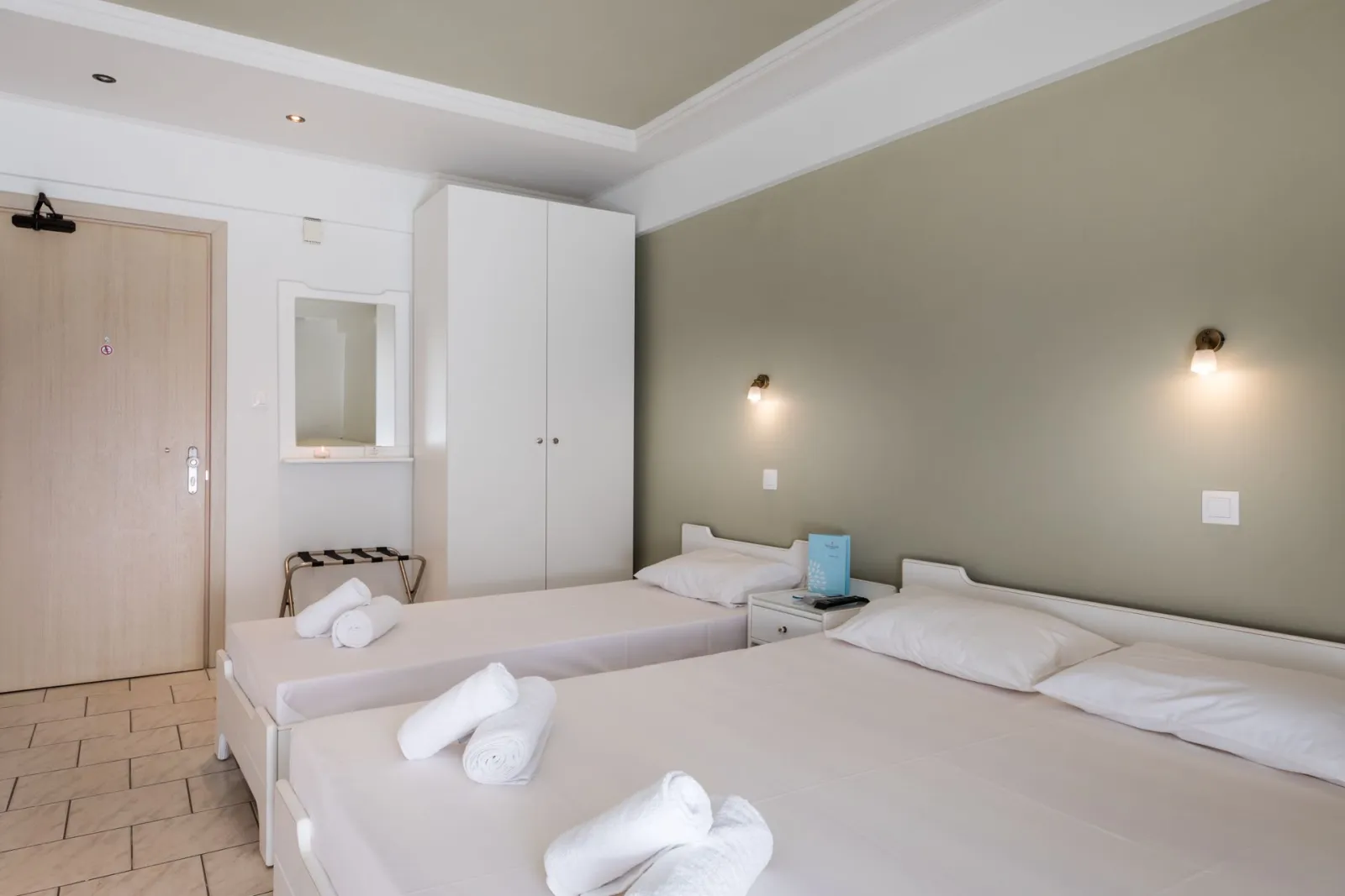 Melissanthi Hotel, Grčka — Triple Studio with Balcony