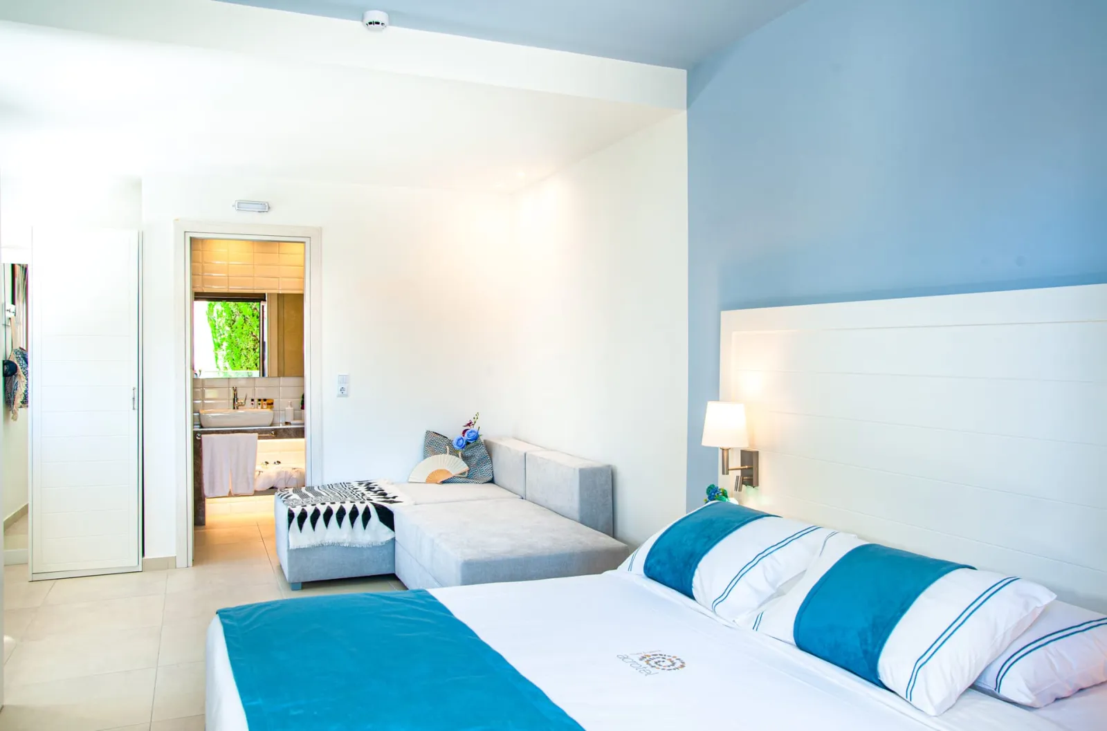 Acrotel Lily Ann Village, Nikiti, Grčka — Superior Room