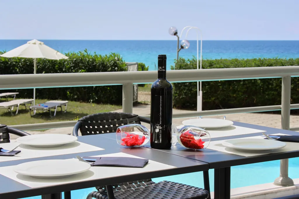 Skion Palace Beach Hotel, Grčka — plaža