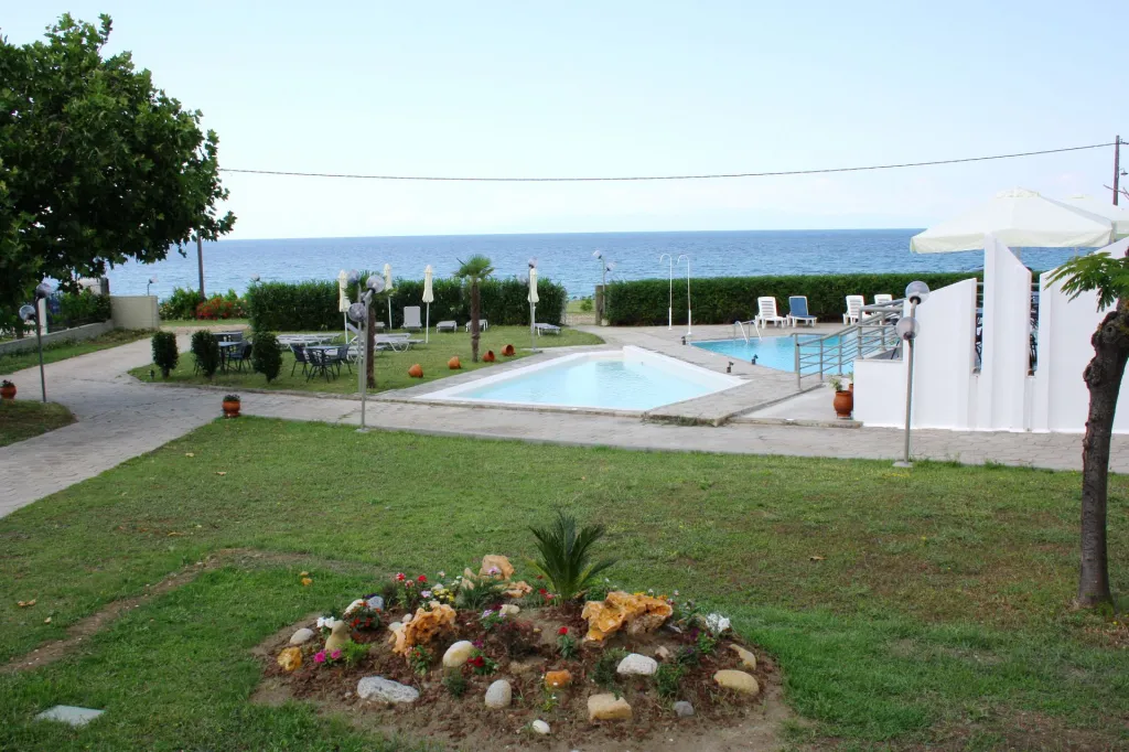 Skion Palace Beach Hotel, Grčka — plaža