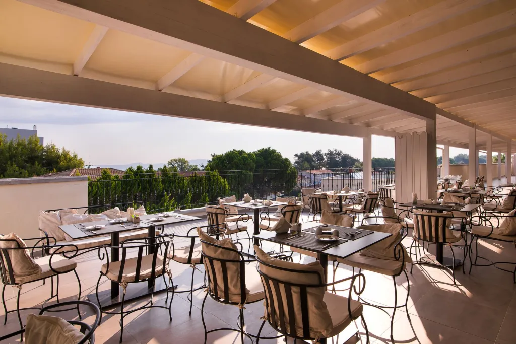 Neikos Luxury Suites, Hanioti, Grčka — smeštajna jedinica