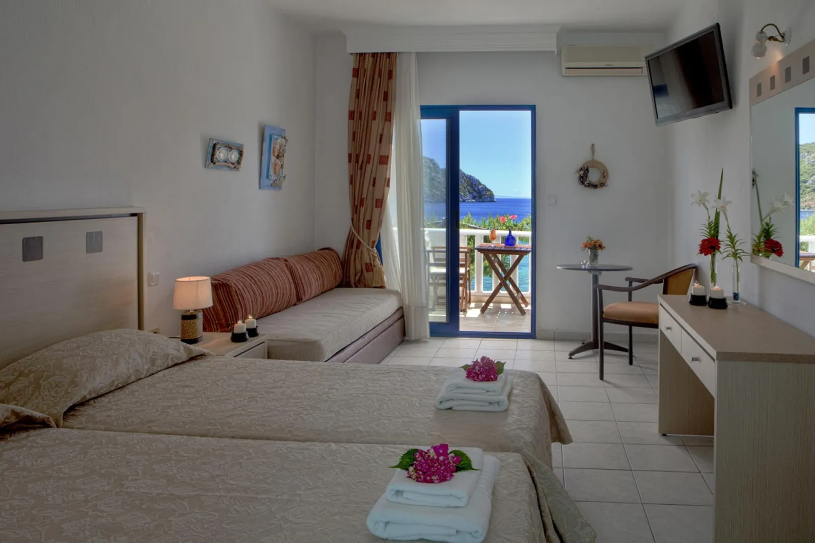 Porto Koufo Hotel, Grčka — Triple Room