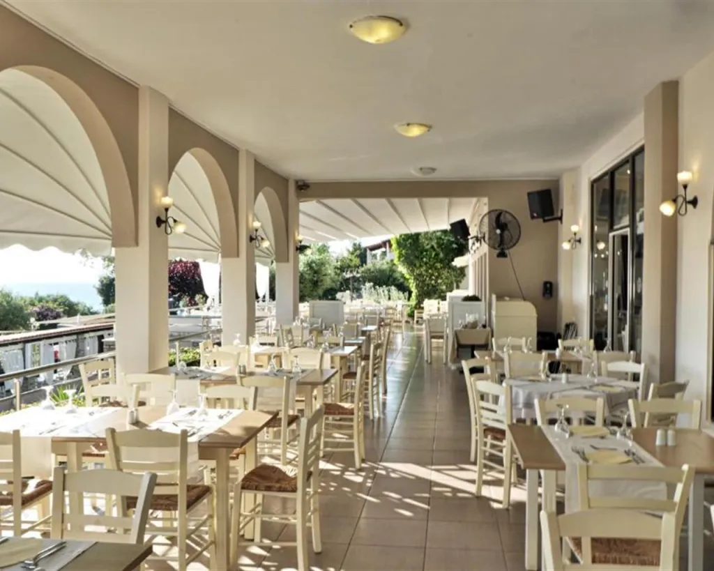 Acrotel Elea Beach, Akti Elias, Grčka — plaža