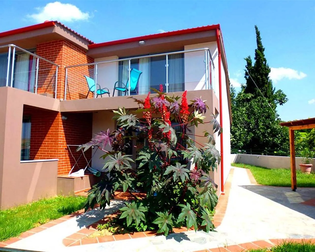Village Mare Residence, Kalives