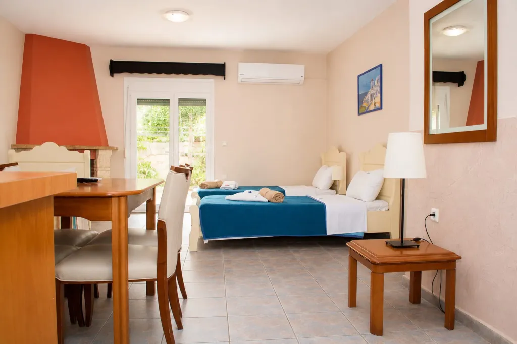 Hotel Dionysos Polichrono, Grčka — Apartment Ground Floor