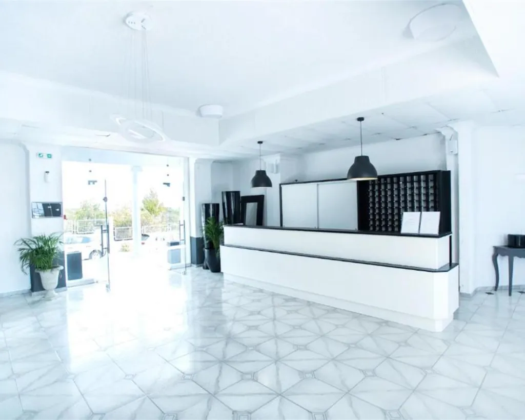 Bianco Olympico Beach Resort By Anayia All-Inclusive Resorts, Paralia Vatopoedi, Grčka — plaža