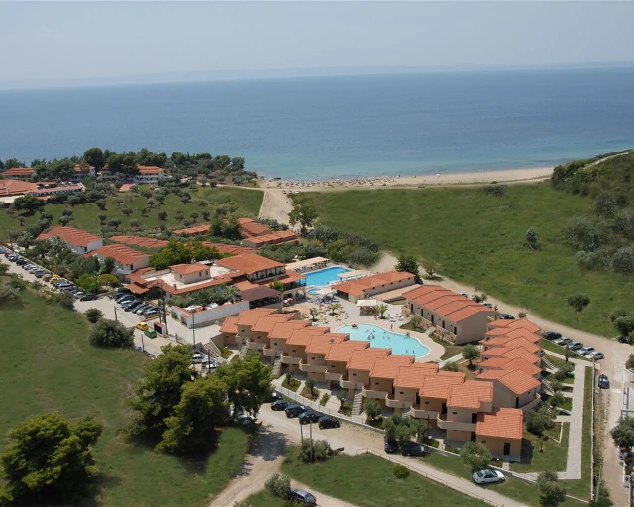 Village Mare Hotel, Metamorfozis