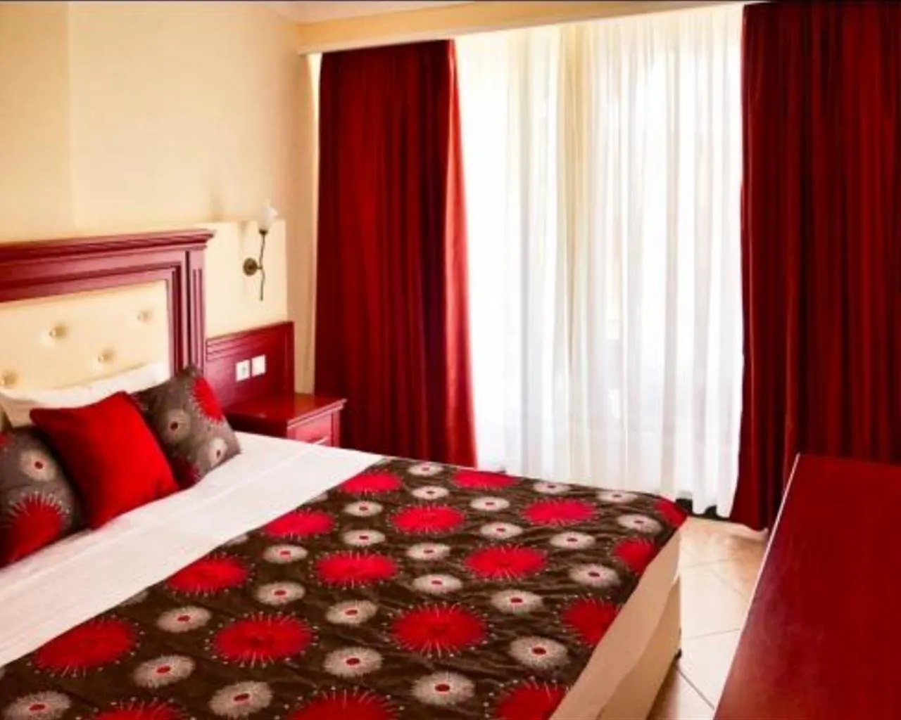 Village Mare Hotel, Metamorfozis, Grčka — Apartment A with Balcony or Veranda