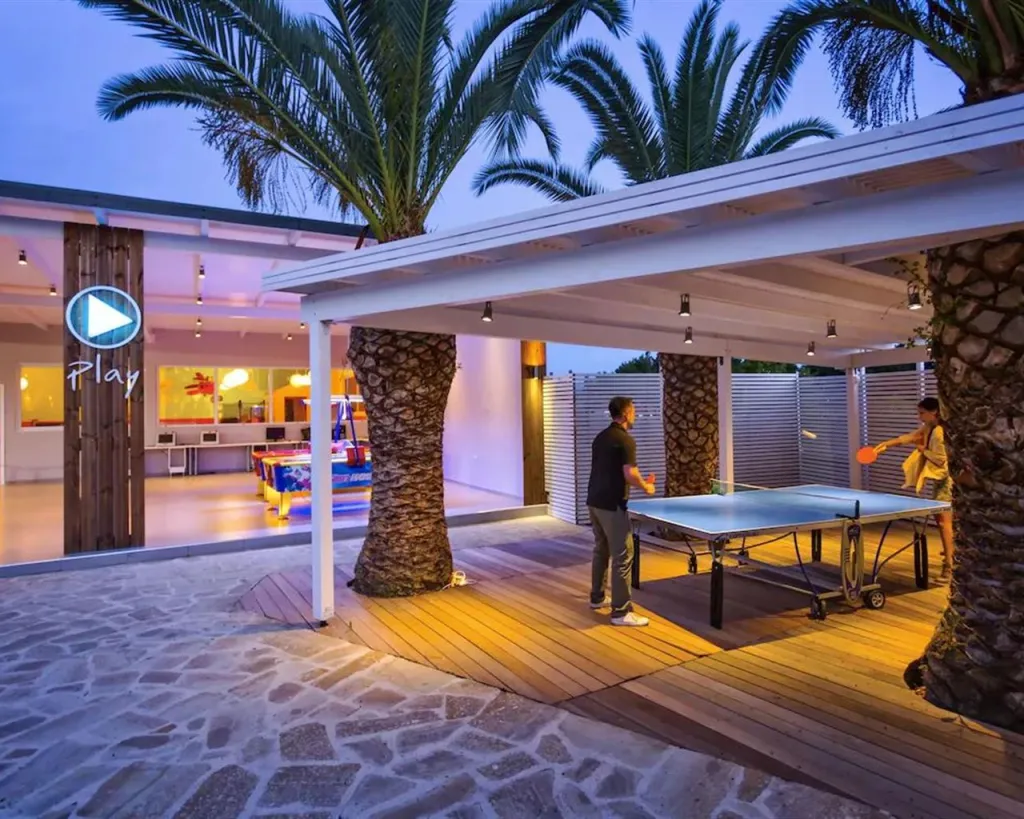 Lagomandra Beach & Suites, Neos Marmaras, Grčka — plaža