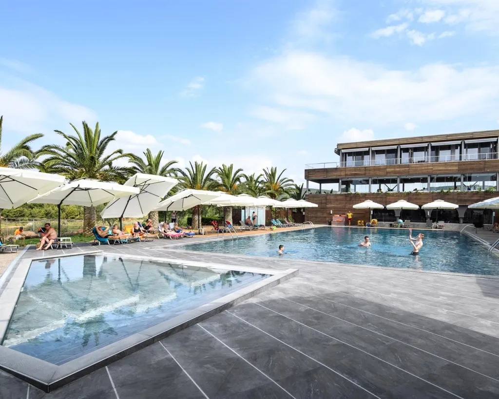 Blue Dolphin Resort Hotel, Metamorfozis, Grčka — fotografija 3
