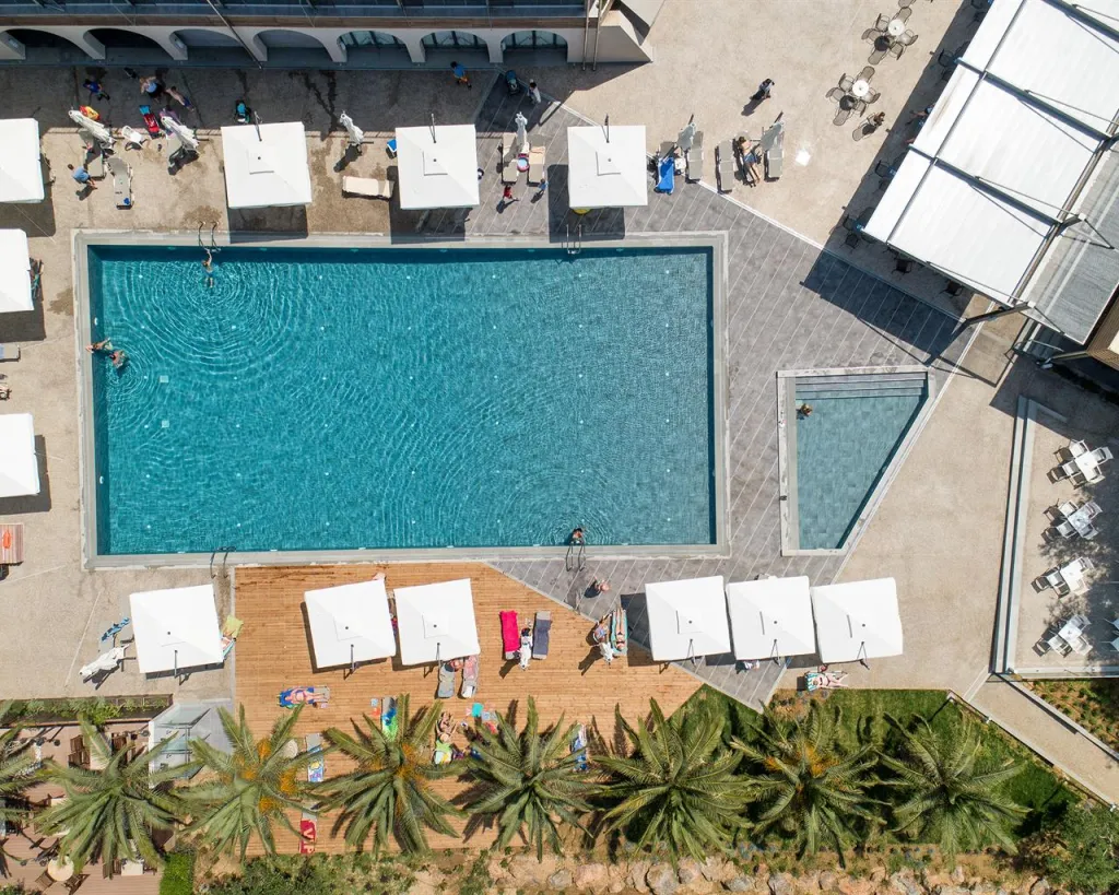 Blue Dolphin Resort Hotel, Metamorfozis, Grčka — fotografija 17