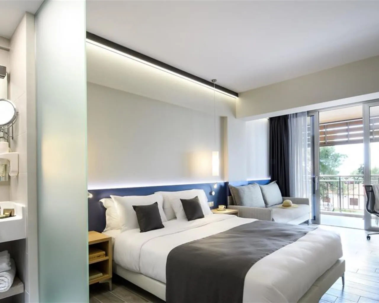 Blue Dolphin Resort Hotel, Metamorfozis, Grčka — Single Room Deluxe Garden View