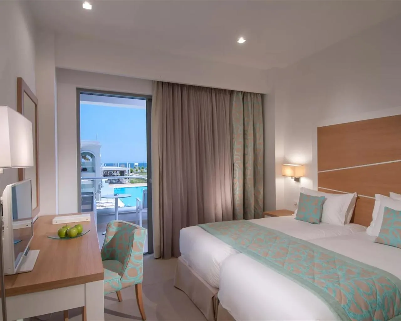 Blue Lagoon Princess Hotel, Kalives, Grčka — Double Room Twin Limited Sea View