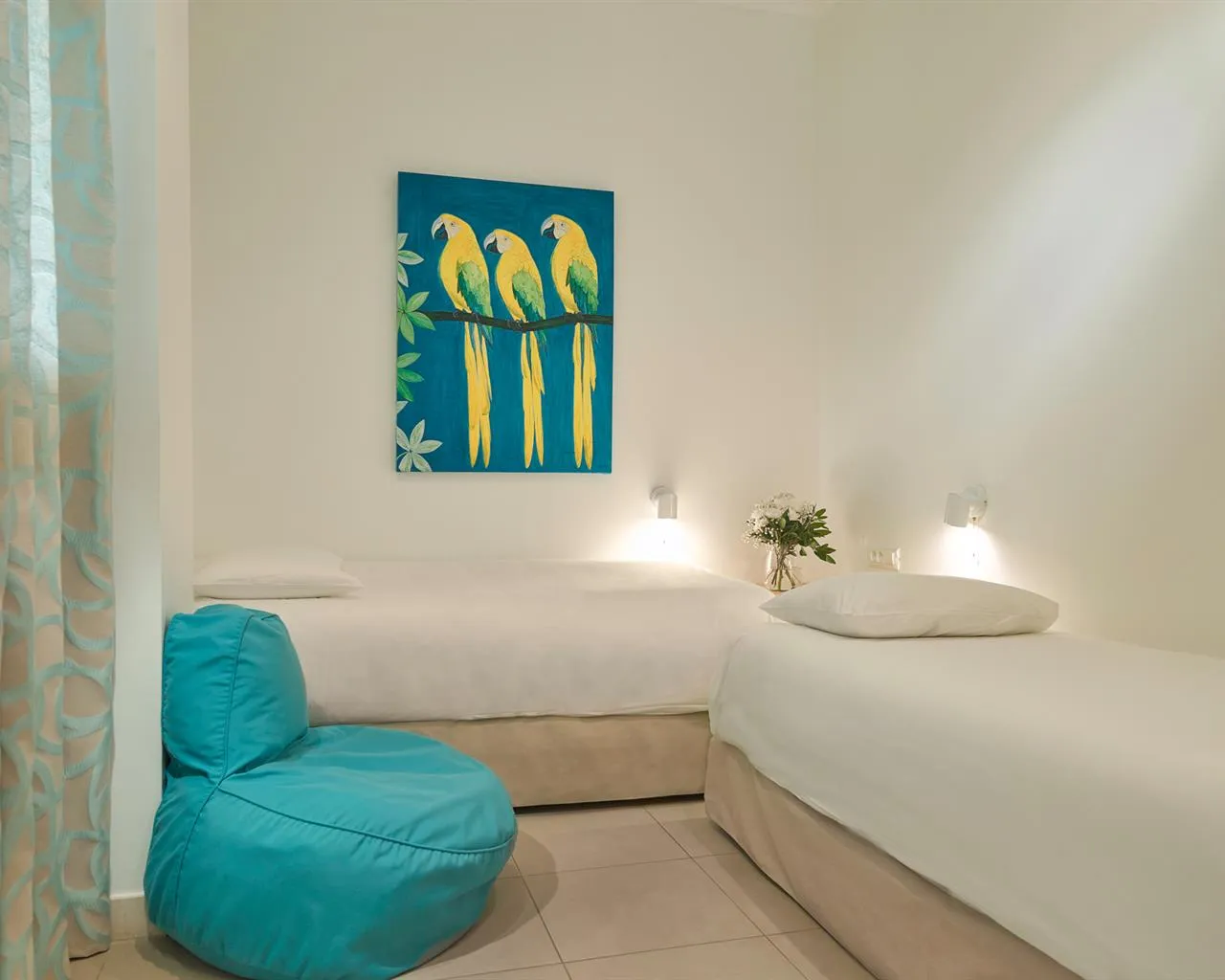 Blue Lagoon Princess Hotel, Kalives, Grčka — Family Room  BunkBed Sharing Pool
