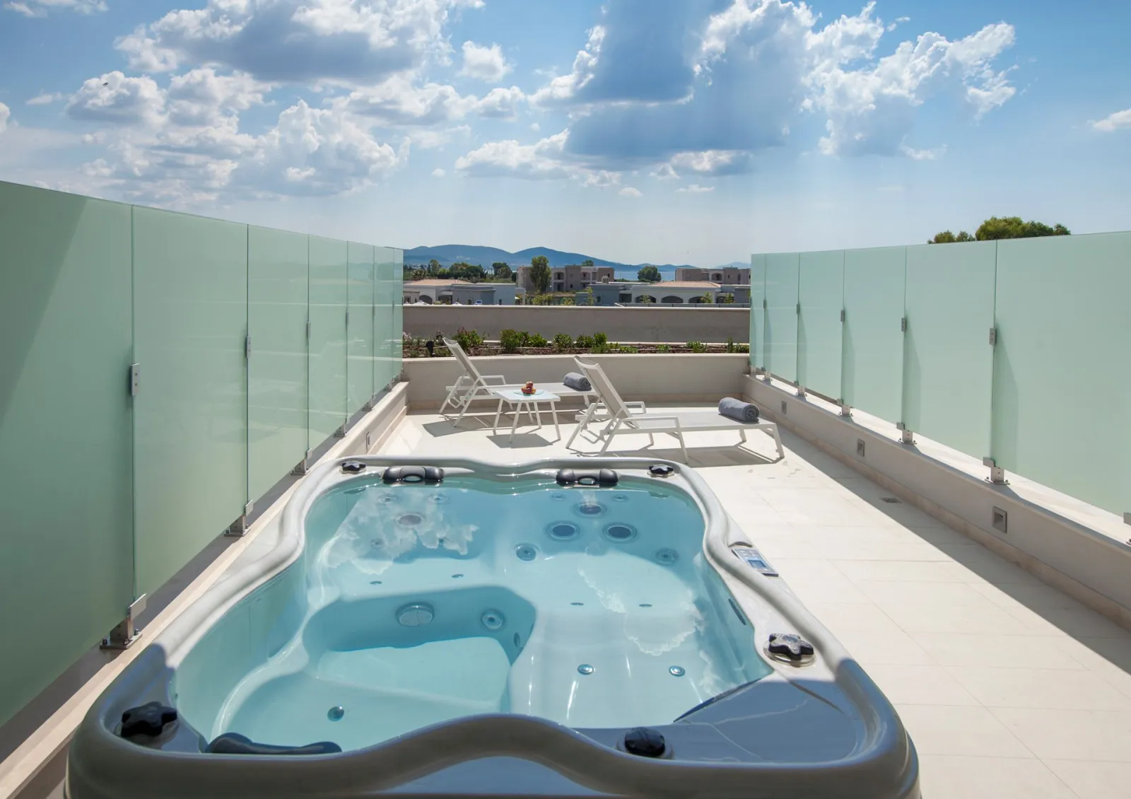 Blue Lagoon Princess Hotel, Kalives, Grčka — Twin Jacuzzi