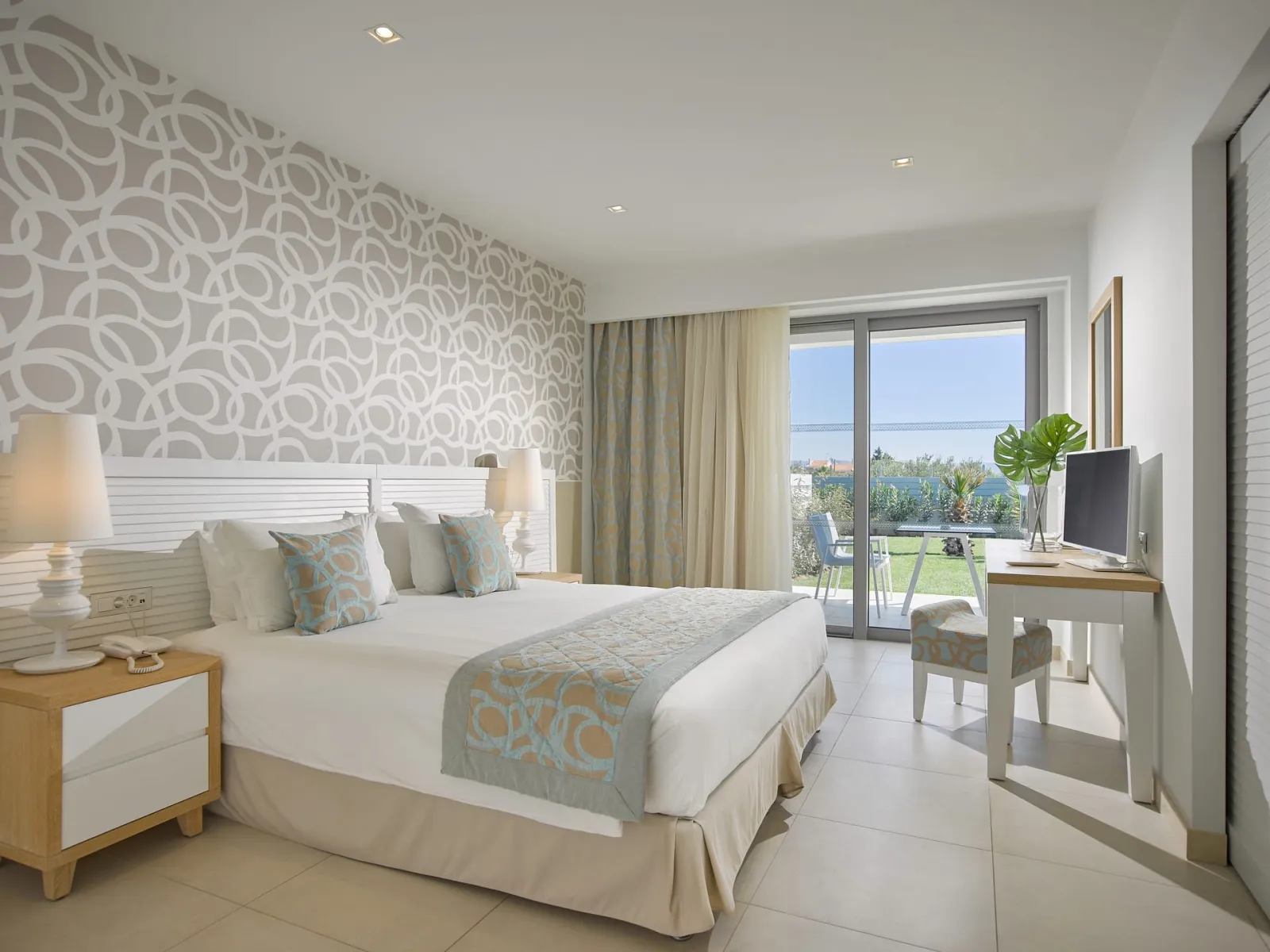 Blue Lagoon Queen, Kalives, Grčka — Junior Suite (45 m2)