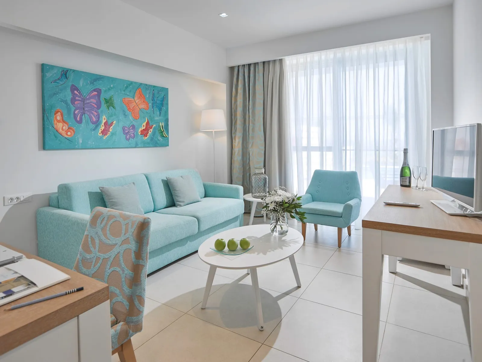 Blue Lagoon Queen, Kalives, Grčka — Junior Suite Private Pool (45 m2)