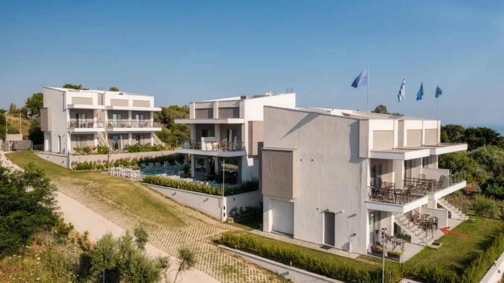 Heraclea Luxury Suites, Nea Iraklija, Grčka — fotografija 15