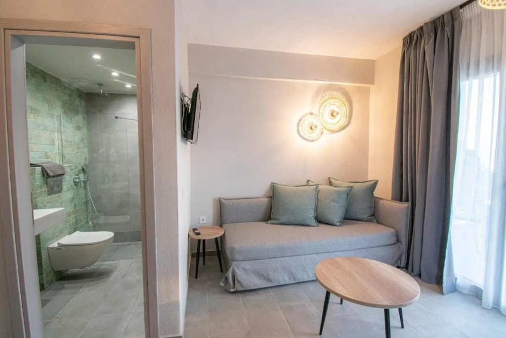 Heraclea Luxury Suites, Nea Iraklija, Grčka — fotografija 35