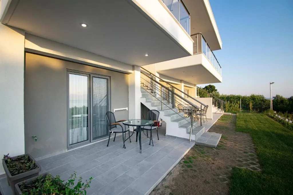 Heraclea Luxury Suites, Nea Iraklija, Grčka — fotografija 36