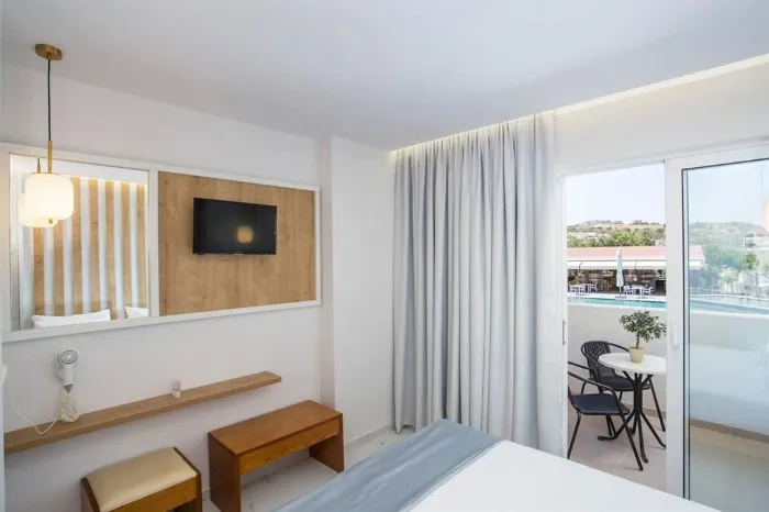 Tsampika Hotel, Rodos, Grčka — Triple Room