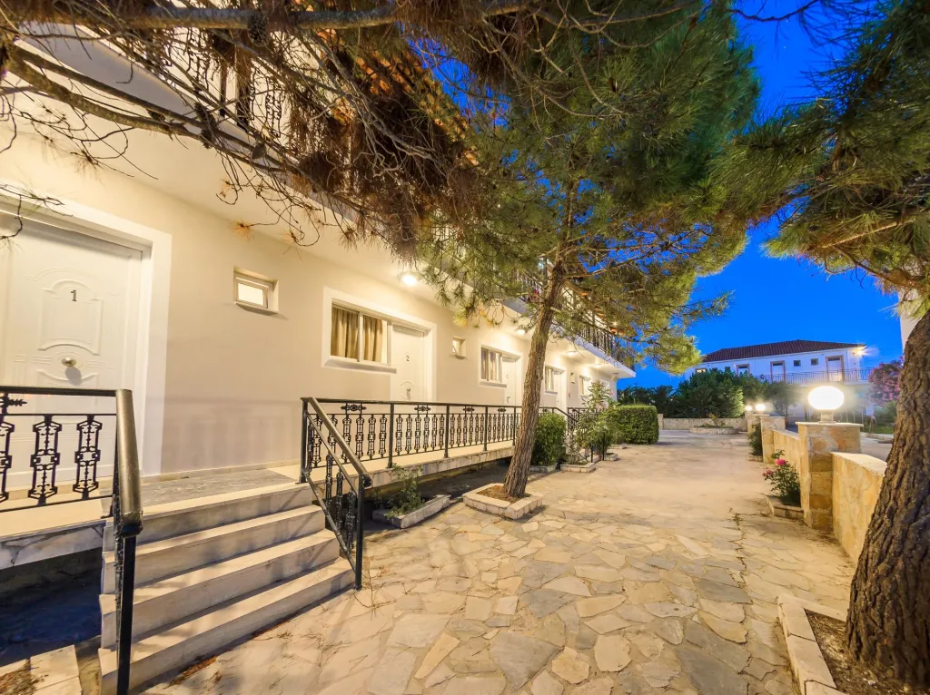Karras Livin Zakynthos, Laganas, Grčka — fotografija 7