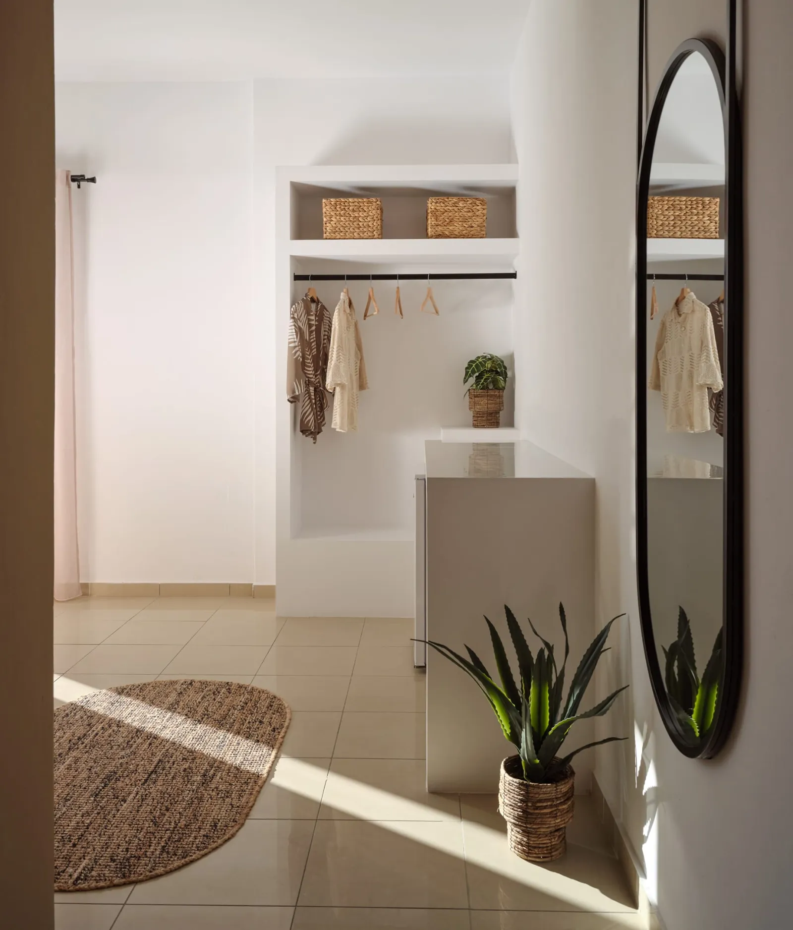 C'est La Vie Rooms and Suites, Laganas, Grčka — Deluxe Triple Room with Sea View