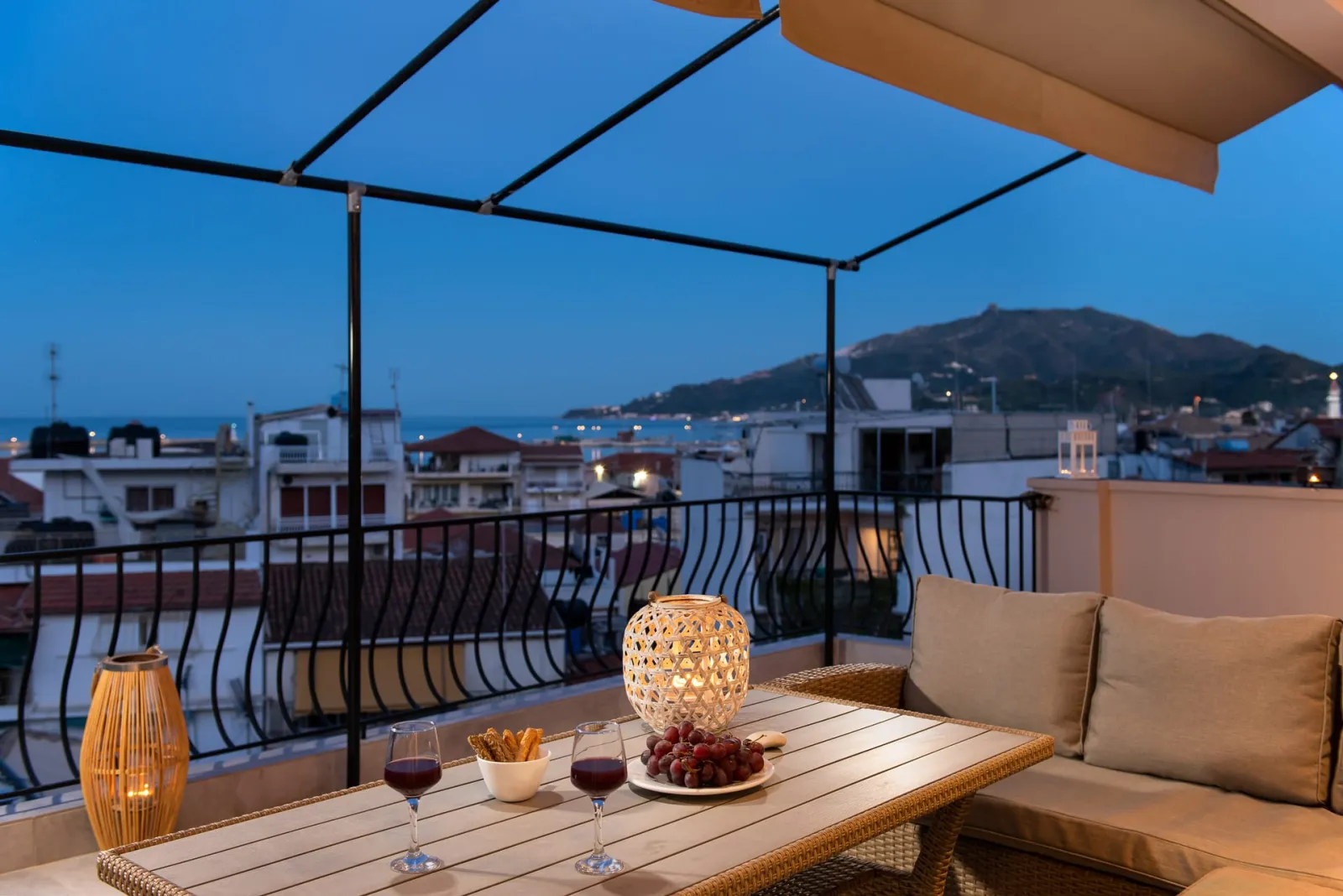Lithies Zante Living, Grad Zakintos, Grčka — Junior Apartment | Sea & Mountain View [40 m²]