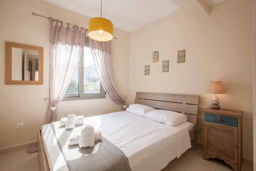Live in Greece, Više mesta na Kasandri, Grčka — fotografija 36