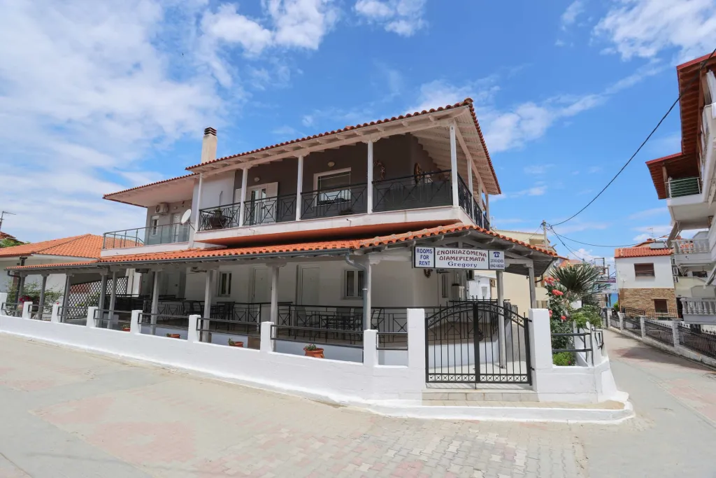 Gregory Apartments, Pefkohori, Grčka — fotografija 7
