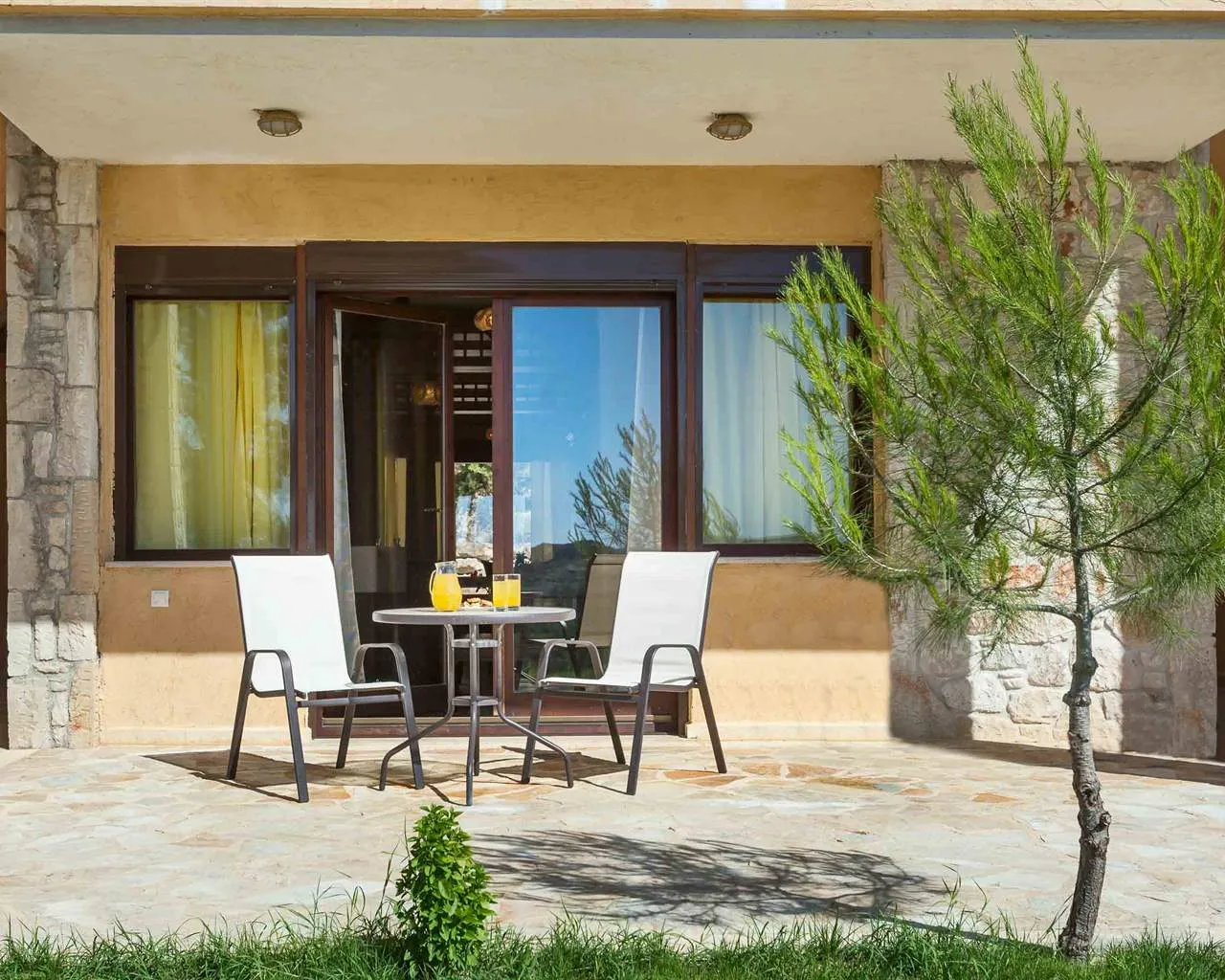 Akritas Ef Zin Villas & Suites, Paljuri, Grčka — Villa Pigadi