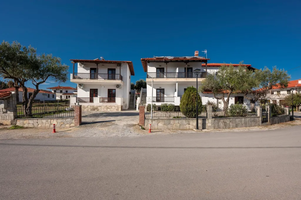 Eleon Suites & Apartments Halkidiki, Afitos, Grčka — fotografija 1