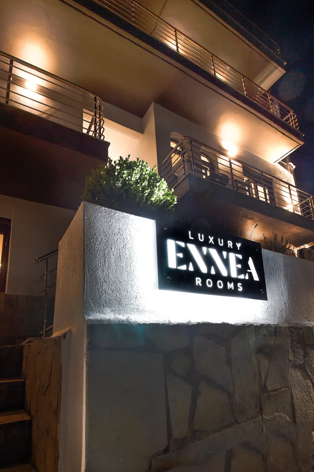 9 Ennea Luxury Rooms, Sarti, Grčka — fotografija 1