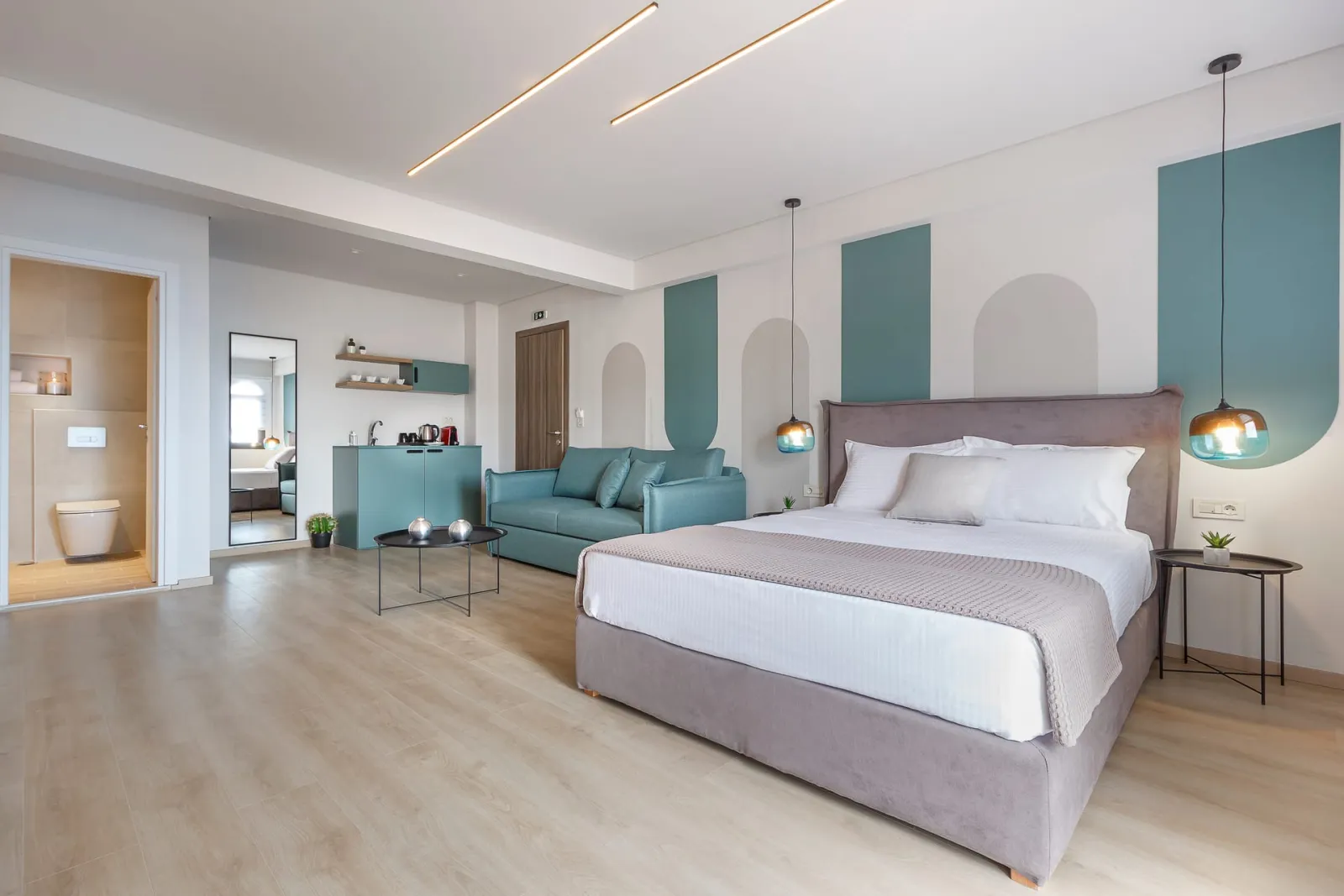 9 Ennea Luxury Rooms, Sarti, Grčka — Junior Suite with Sea View