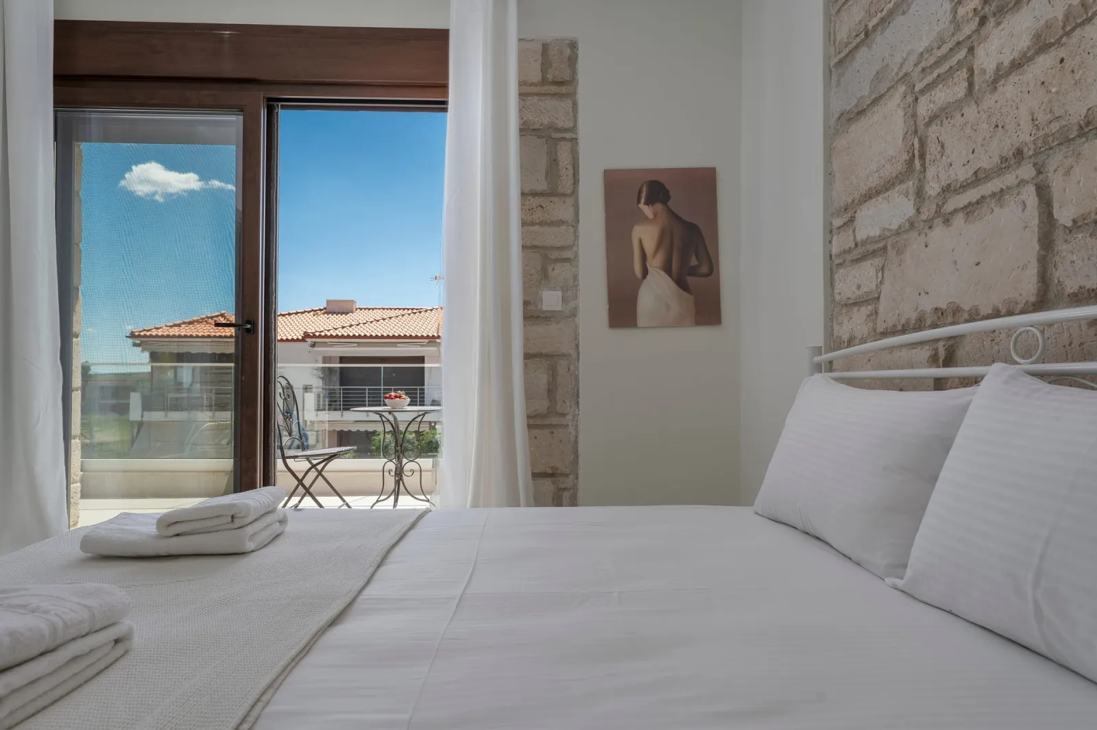 White Pearl Suites, Nea Flogita, Grčka — Split Level Suite with Two Bedrooms