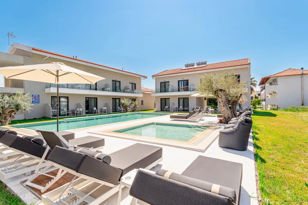 AlexMare Suites, Skala Furka, Grčka — fotografija 2