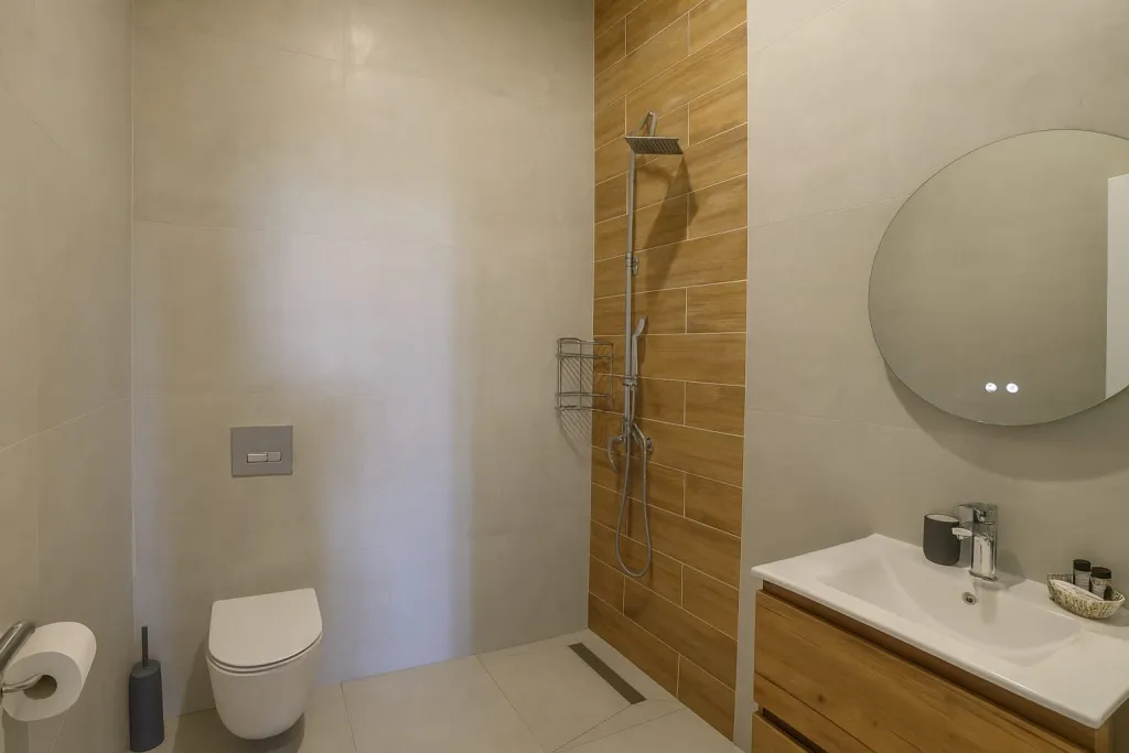 Mono Alex Afitos, Grčka — Quadruple Room